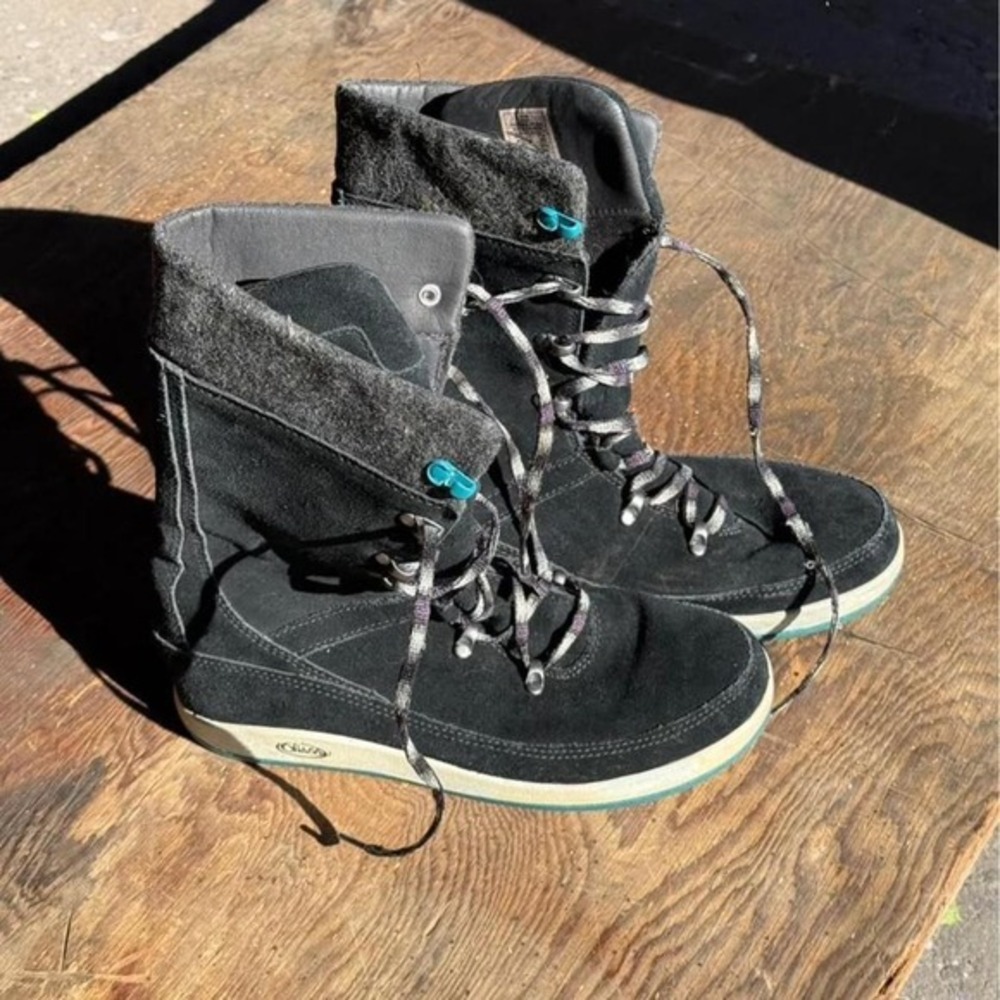 Chaco boots - Picture 2 of 3
